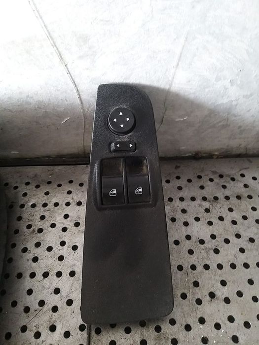Bloc butoane geamuri oglinzi fiat grande punto 199