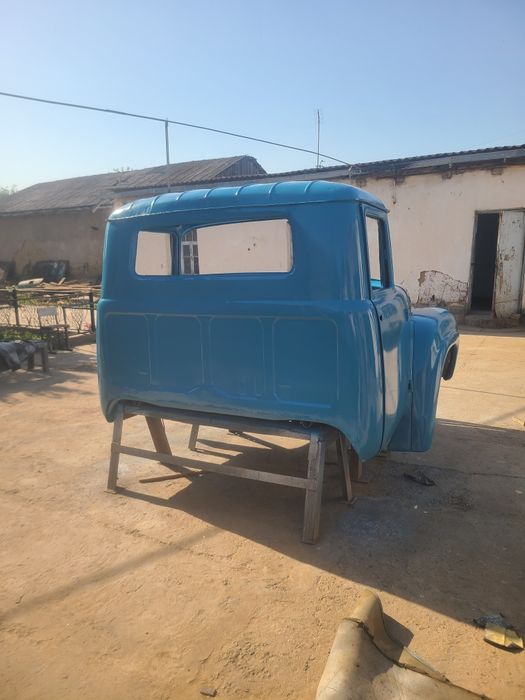 Zil kabina tayor qilingan