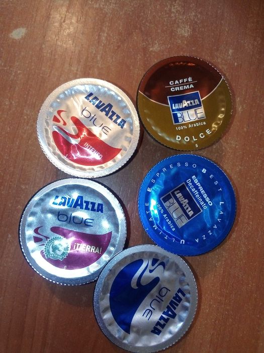 Капсули Lavazza Лаваца , кафе на зърна-Лаваца, карт. чаши