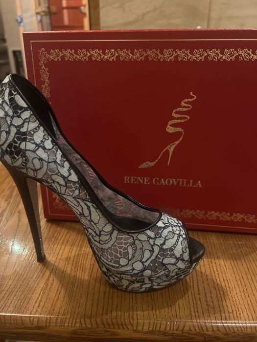 Модельные туфли от Rene Caivilla