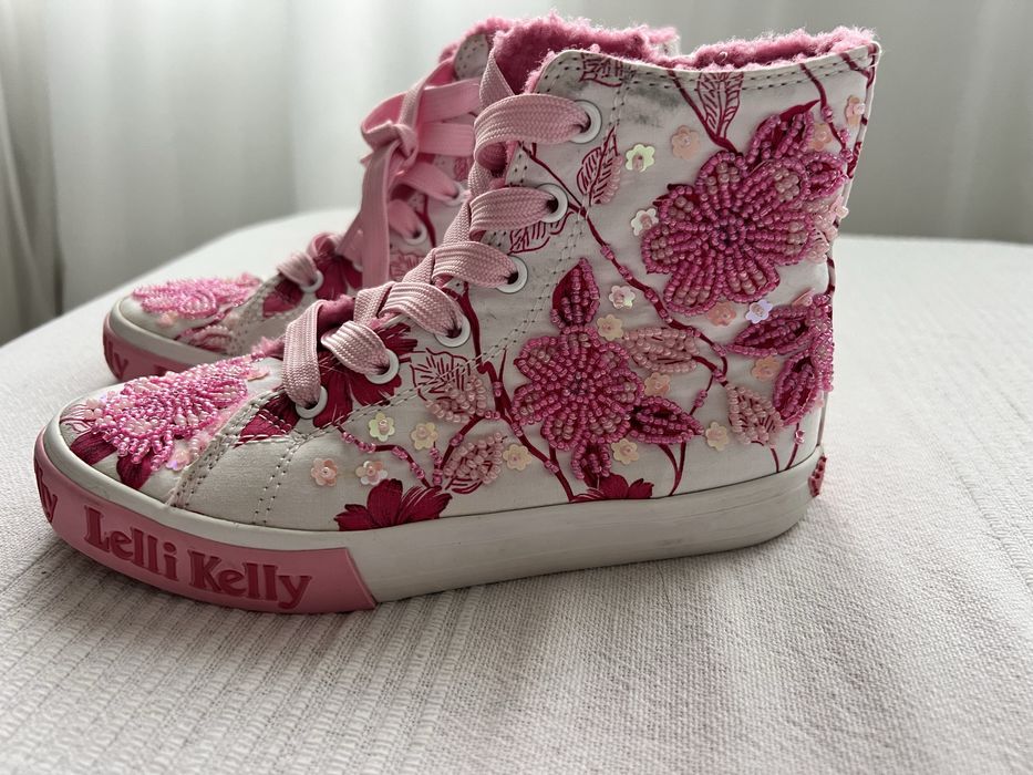 Детски кецове ,стоножки