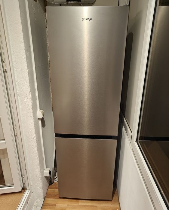 Vând combină frigorifică Gorenje