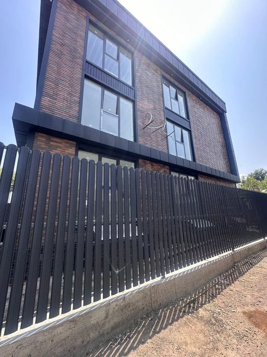 Продаётся евро штакетник