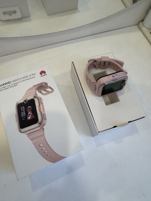 Смартчасы Huawei watch kids 4 Pro