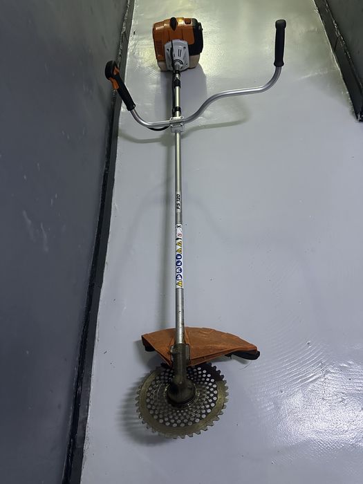 Motocoasa STIHL FS 120