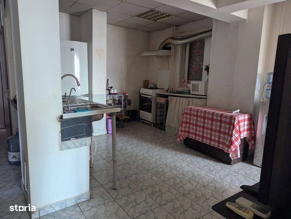 Apartament 4 camere, 2 minute de METROU  Obor, 100mp
