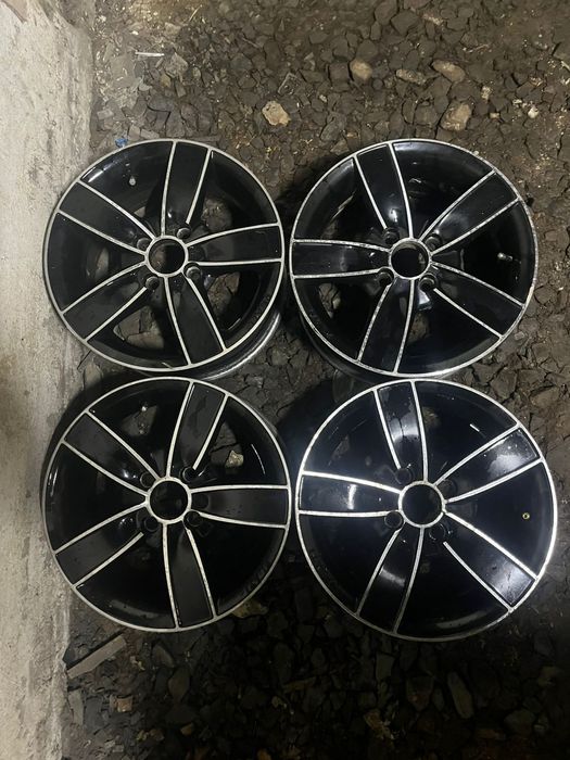 Продам литые диски R-14 (4/100)