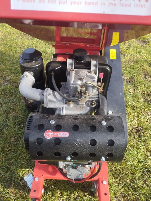 Дизелова дробилка за клони