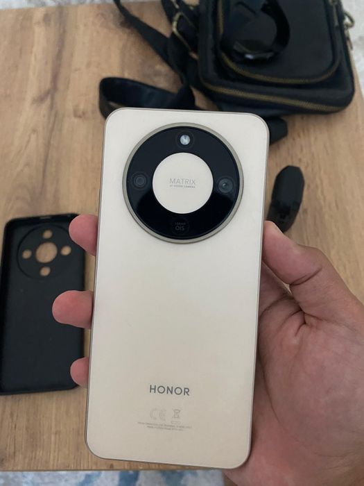 Продам honor x9d