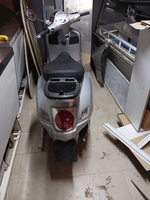 Piaggio vespa 125 2006g