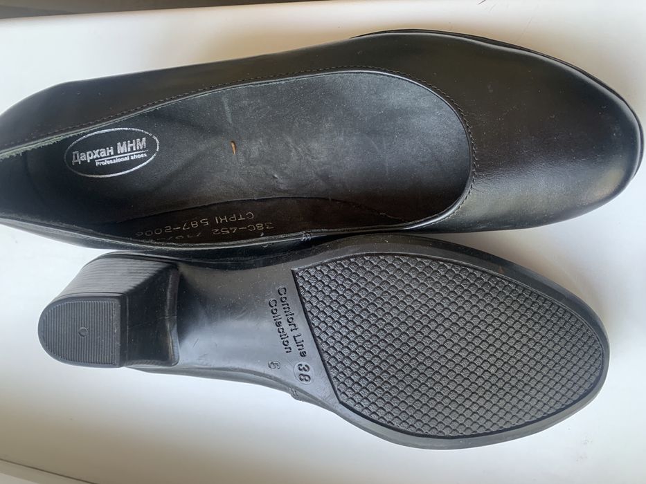 Продам обувь кожанный