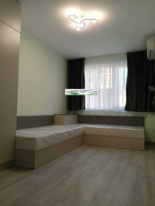 Дава се под наем Тристаен апартамент в Пловдив, Младежки Хълм - 105 кв.м за 765 € - Снимка #6