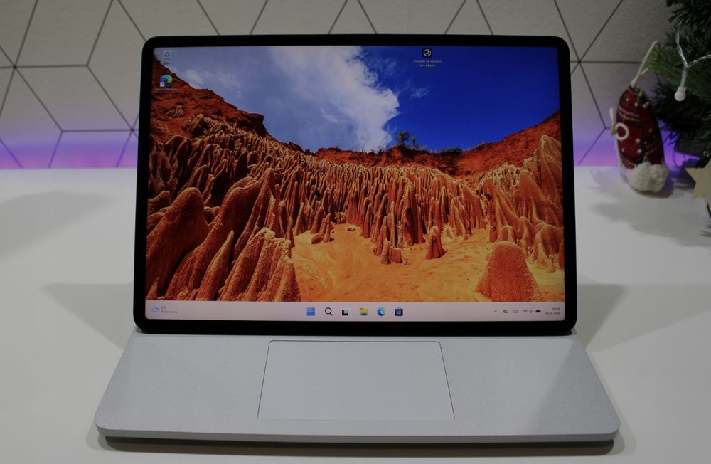 Microsoft Surface Laptop Studio i7 11h 32GB RAM 1TB SSD