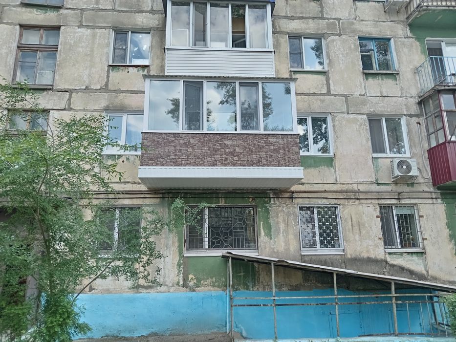 Балкон в Лисаковске