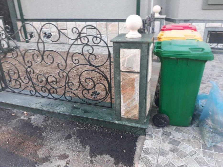 Fasadga tabiiy tosh va kafellar terib beramiz