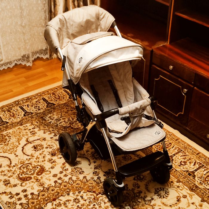 Коляска monzo в хорошем состоянии