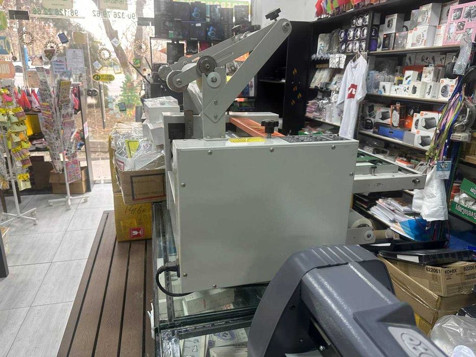 Полностью Автоматическая машина ламинатор,большая стальная8350