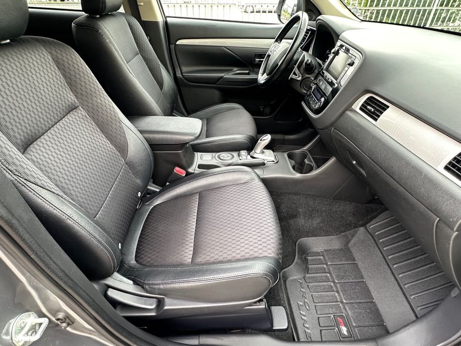 Mitsubishi outlander PHEV