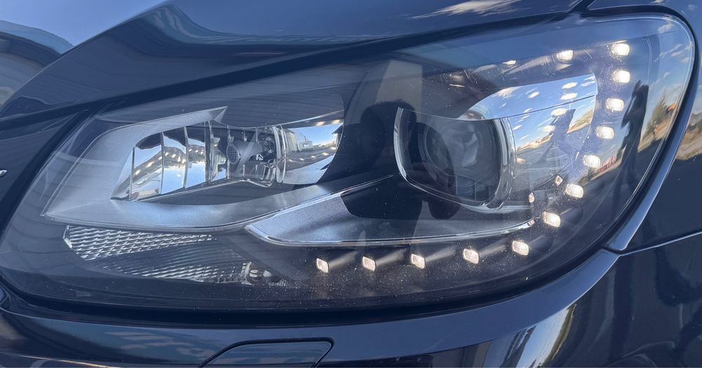 Volkswagen Touran Xenon/Panoramic/Webasto/Alcantara
