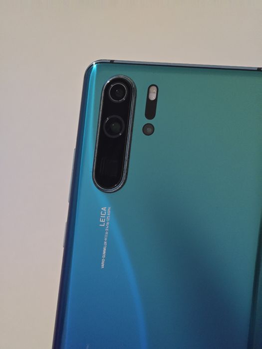 Vând Huawei P30 Pro