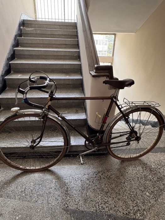 Велосипед Motobecane с оригина свдялка ideale