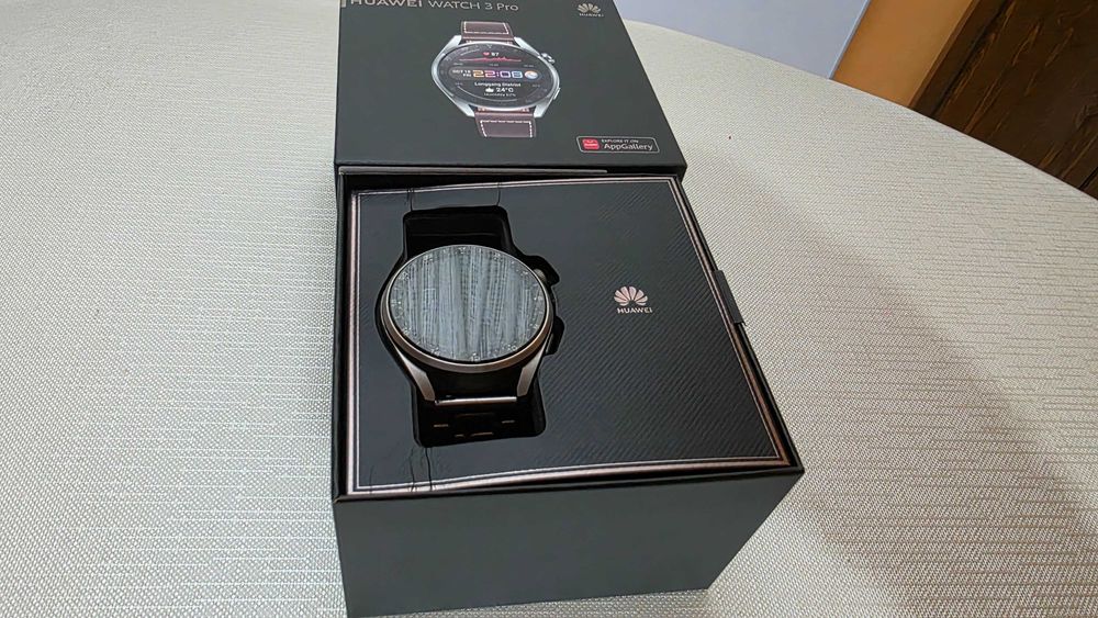 Смарт часовник Huawei watch 3 PRO