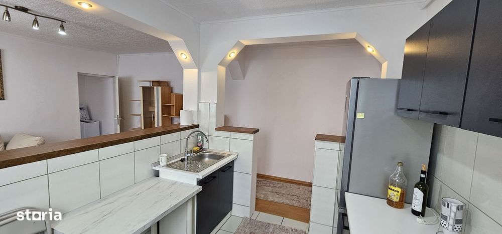 Inchiriezapartament de 3 camere situat in  Hipodrom 4-str.Aleea Streiu
