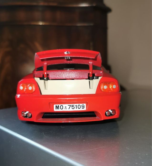 Колекционерски модел Ферари 456 GT Ferrari 456 GT червено 1:18