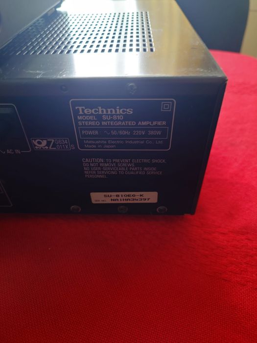 Amplificator Technics SU 810