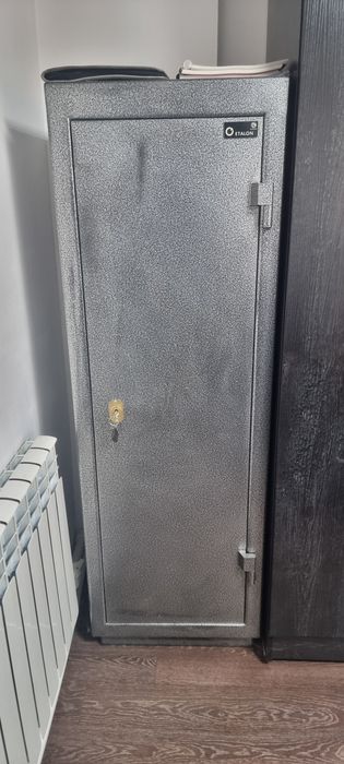 Сейф для офиса 40×50×145