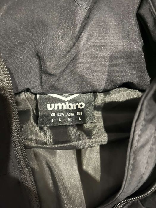 Грейка umbro 50 лв,долнище на puma 20 лв