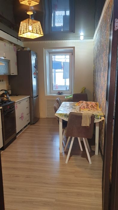 Продам 3 комнатную квартиру