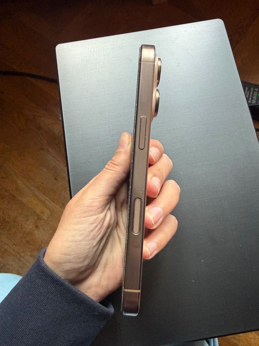 iPhone 16 Pro, 128GB, neverlocked