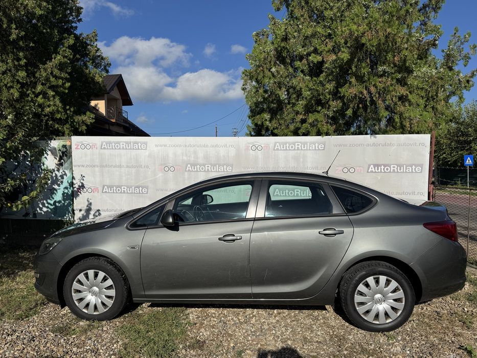 OPEL ASTRA sedan 2019 1,4 benzina turbo RATE FiXE AVANS 0%