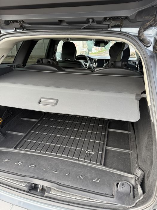 Volvo XC60 Inscription Mild Hybrid B4 AWD, 2020, 126.000 km