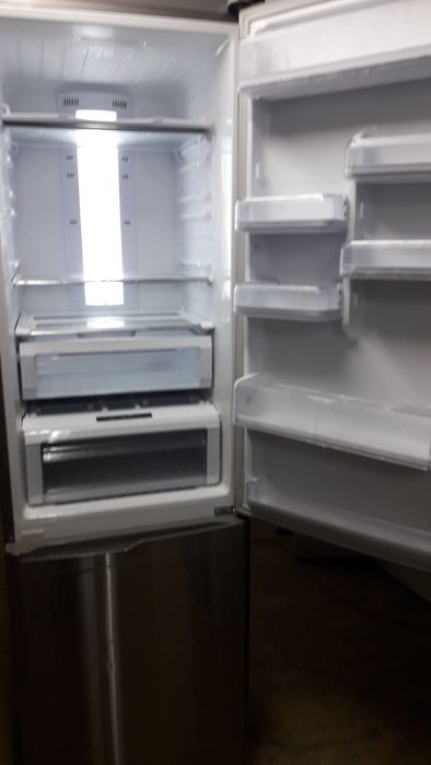 Продам холодильники