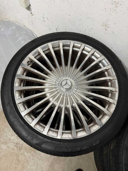 Оригинални джанти с гуми за Mercedes Maybach 23"