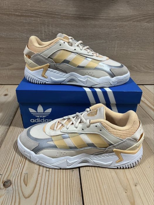 Vând Adidas Niteball II “Orange”