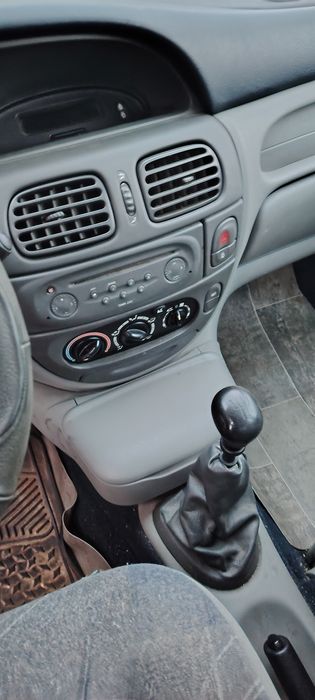 Рено Сценик 1.6 16V