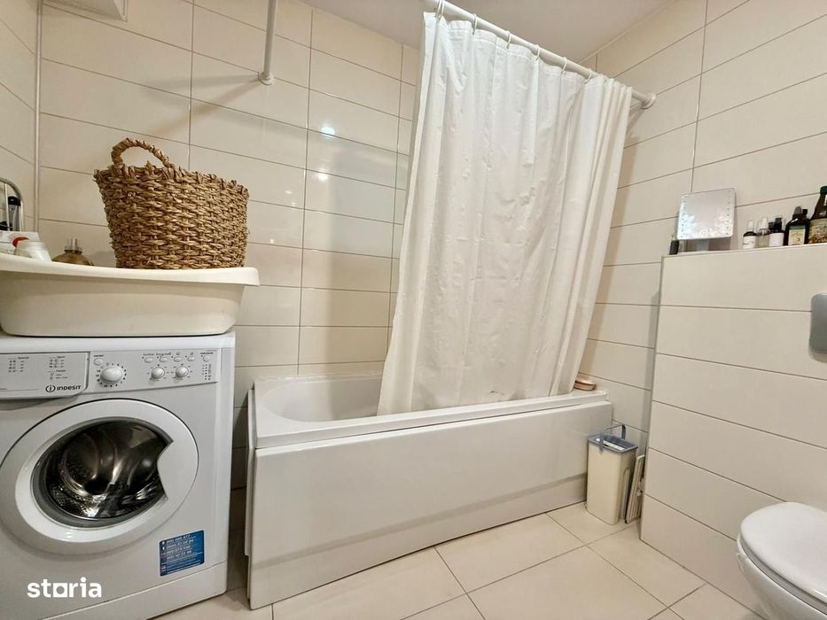 COSMOPOLIS - Apartament cu 2 camere tip studio, mobilat si utilat.
