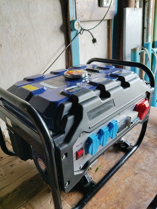 Продам новый Генератор