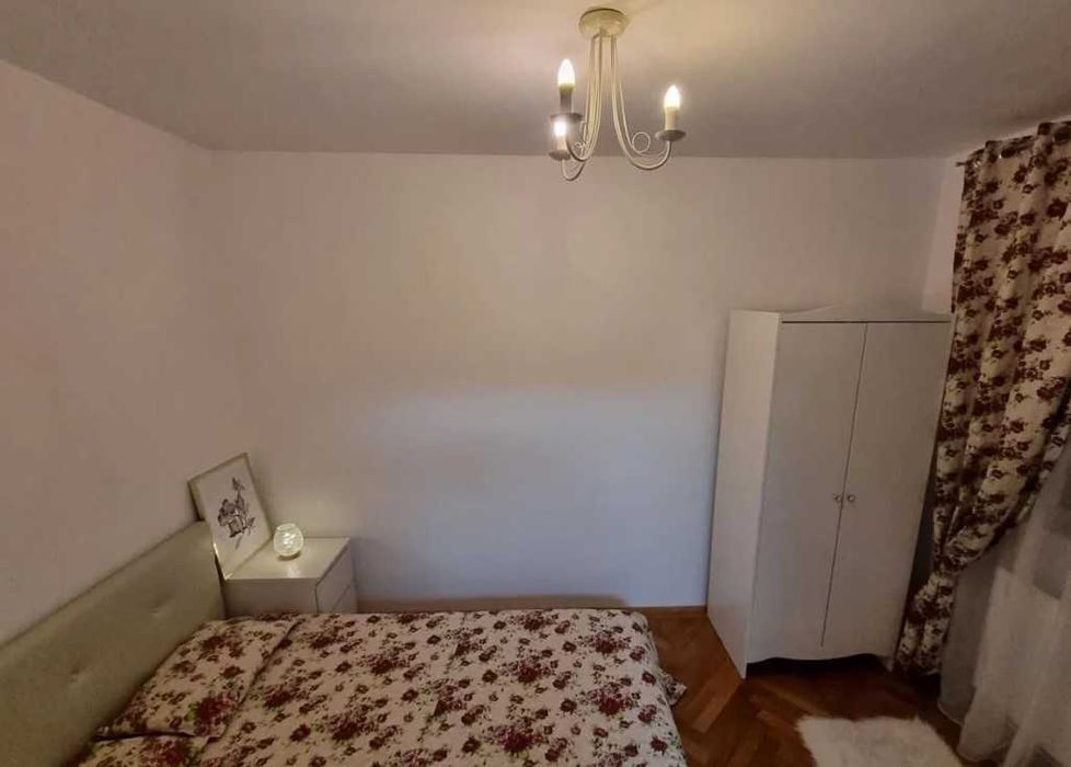 Дава се под наем Тристаен апартамент в Пловдив, Център - 73 кв.м за 229.5 € - Снимка #5