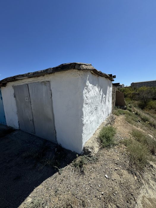 Продам гараж в черте города , с документами ,