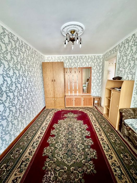 Продам 1 ком квартиру на Школьнике