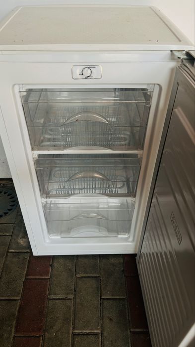 Congelator  de vanzare