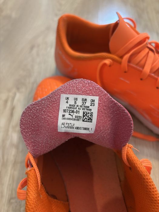 Футболни обувки Puma-37, Umbro-36