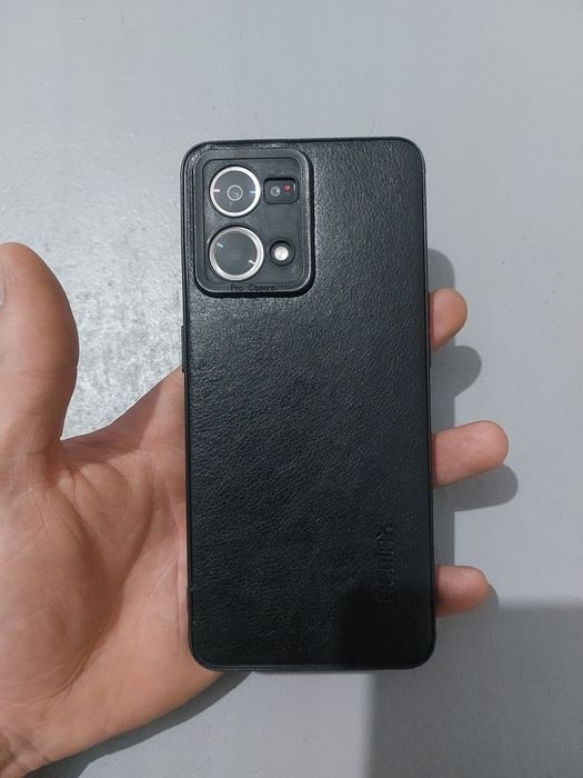 Продам телефон оппо рено 7