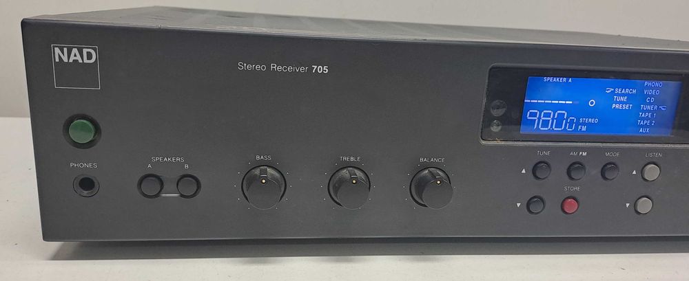 NAD A 705 amplificator stereo analog vintage preamp statie