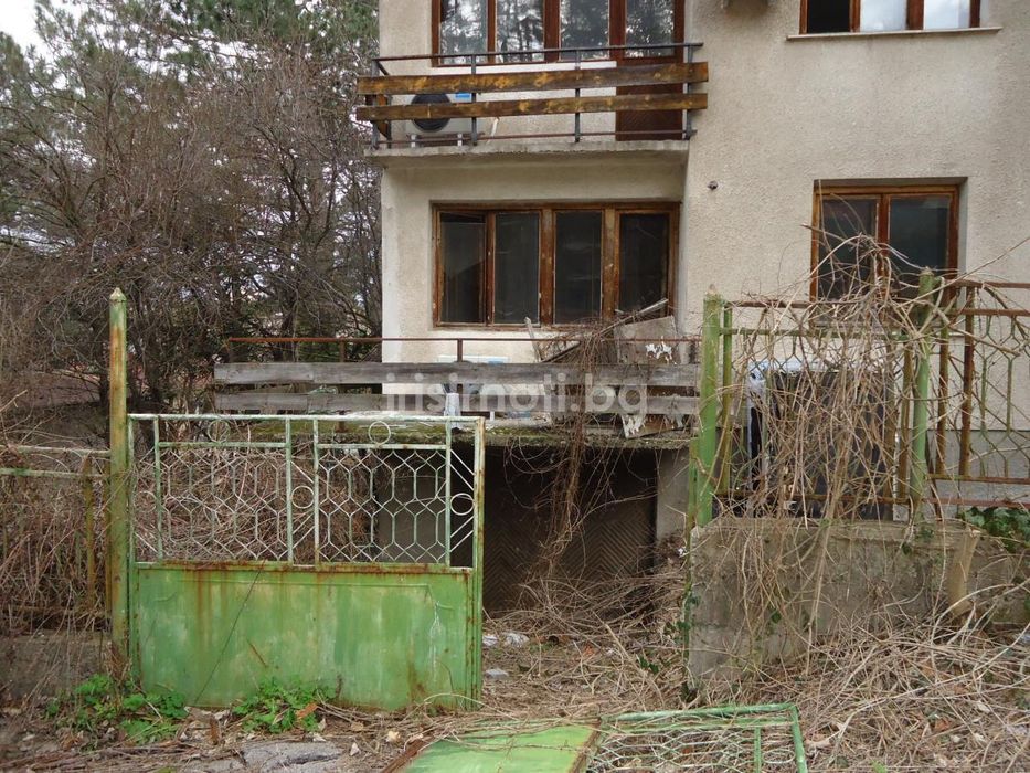 Продава къща, €390000, 368кв.м. в гр. Банкя