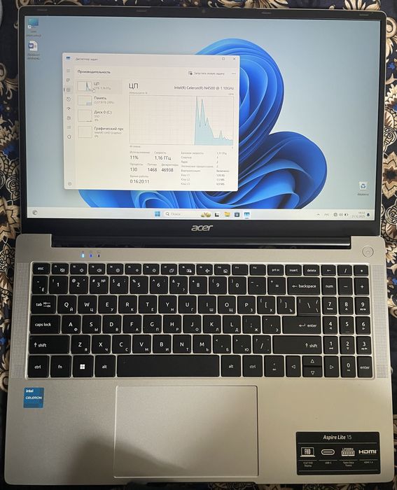 Ноутбук acer Aspire holati yangide